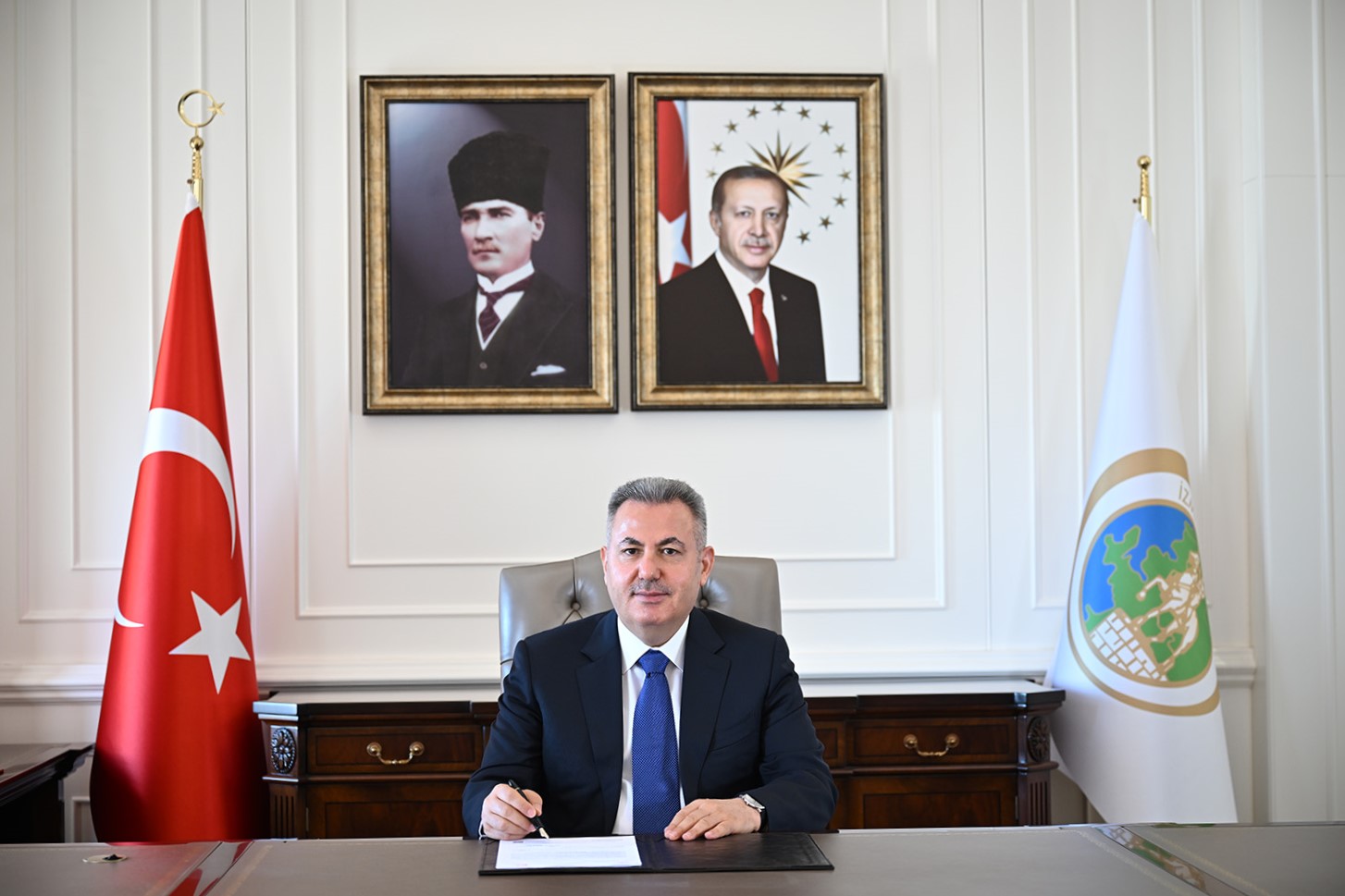 VALİ DR. SÜLEYMAN ELBAN’IN, 9 EYLÜL İZMİR’İN KURTULUŞUNUN 102. YIL DÖNÜMÜ MESAJI